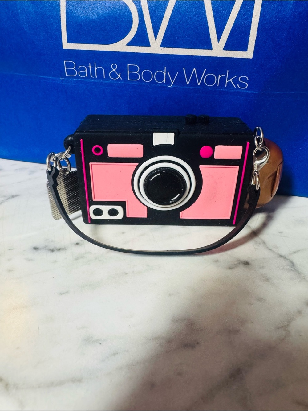 Bath & Body Works Emily In Paris Pocket Bac holder. Still makes camera sounds!